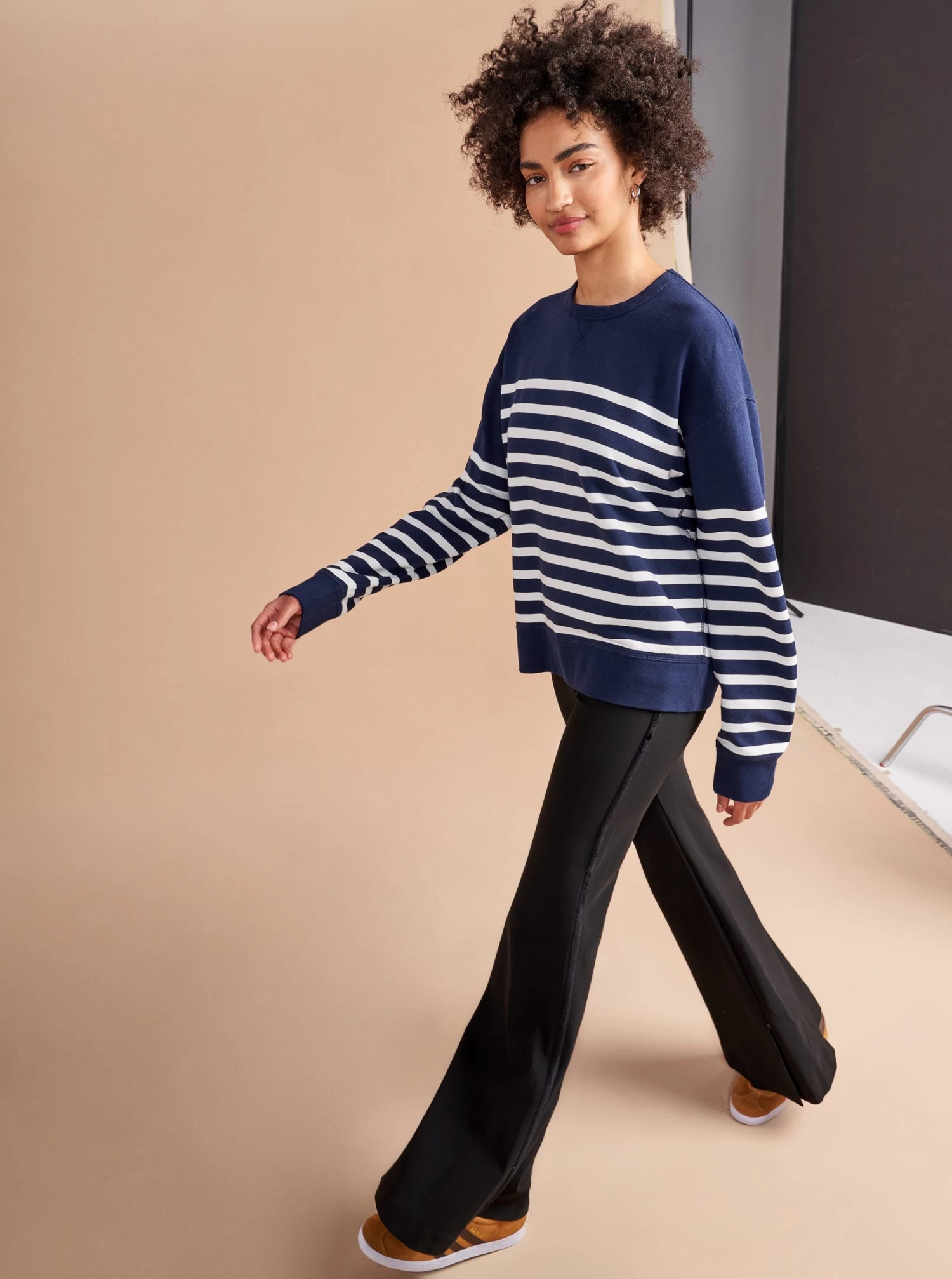 James Sweatshirt - Image 2